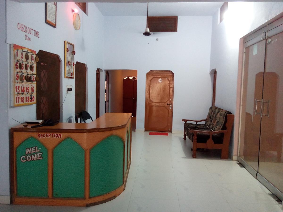 Hotel Shri Mahant Orchha 5 Mint Walking From Ram Raja Temple Eksteriør billede