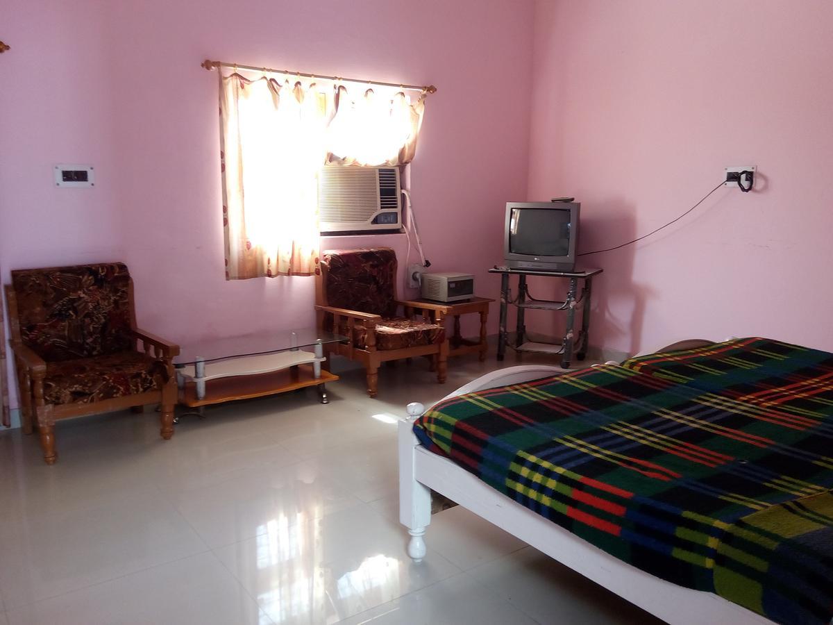 Hotel Shri Mahant Orchha 5 Mint Walking From Ram Raja Temple Eksteriør billede