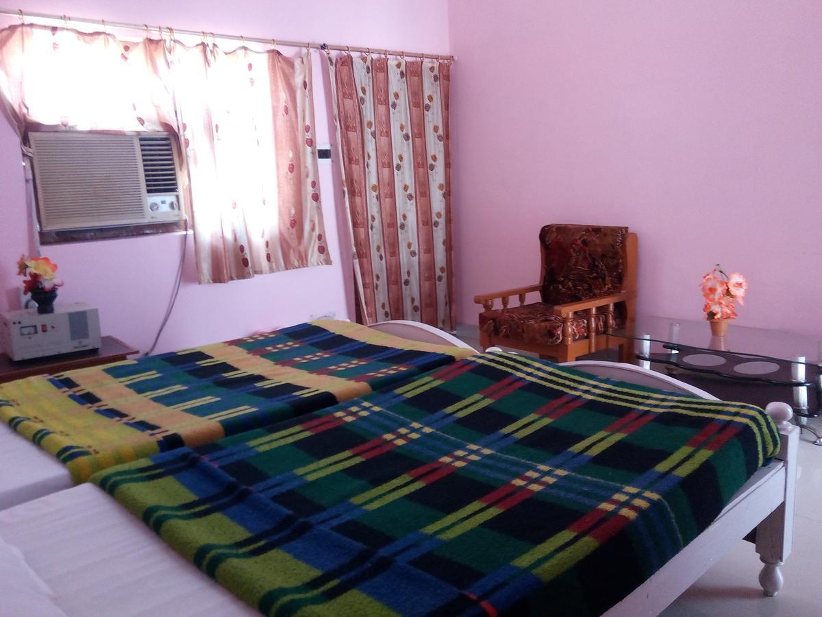 Hotel Shri Mahant Orchha 5 Mint Walking From Ram Raja Temple Eksteriør billede